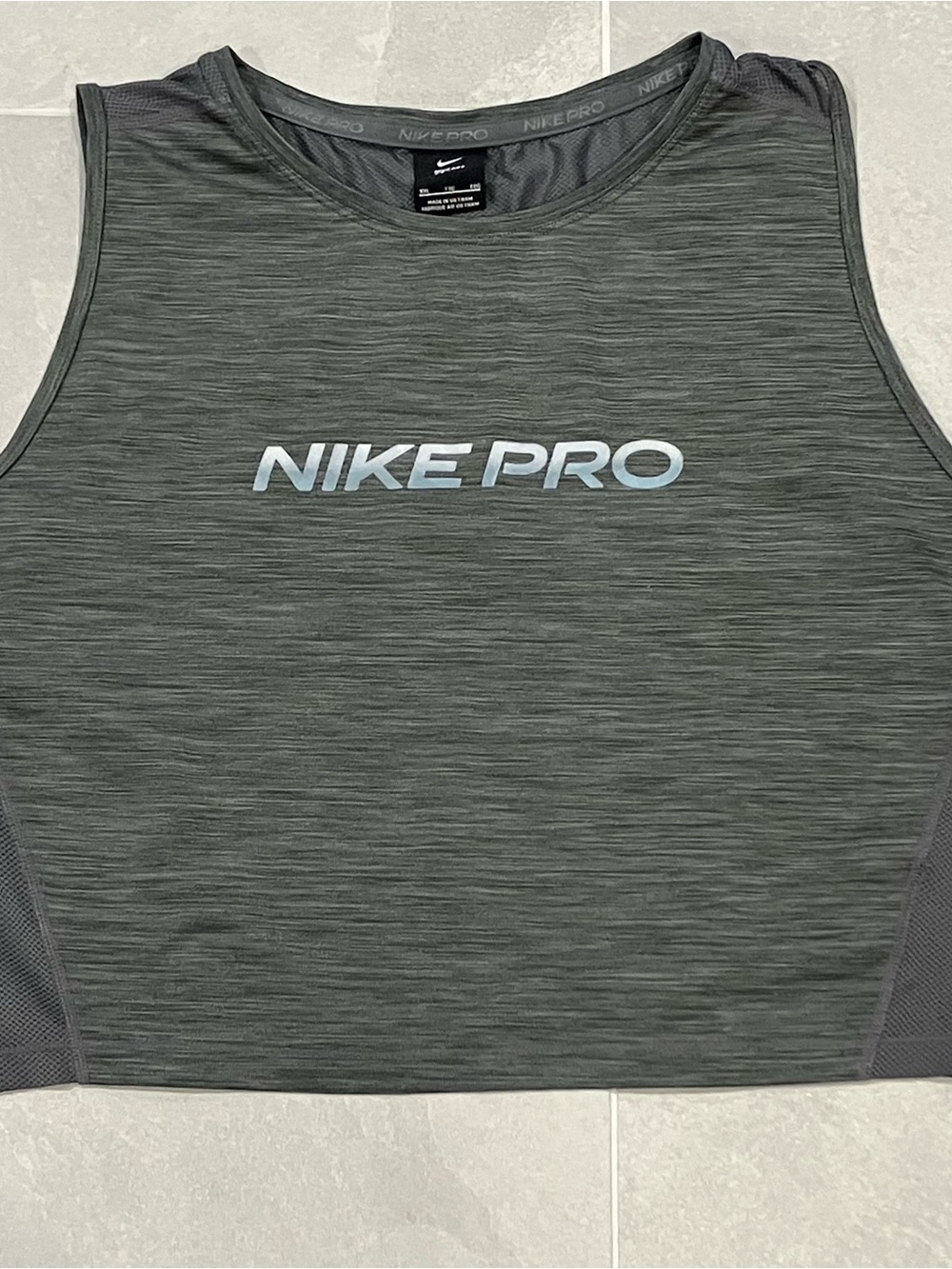 Nike Pro mesh back crop running tank